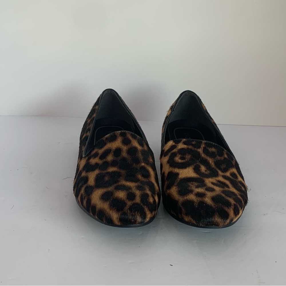 Vionic Leopard Print Flats
